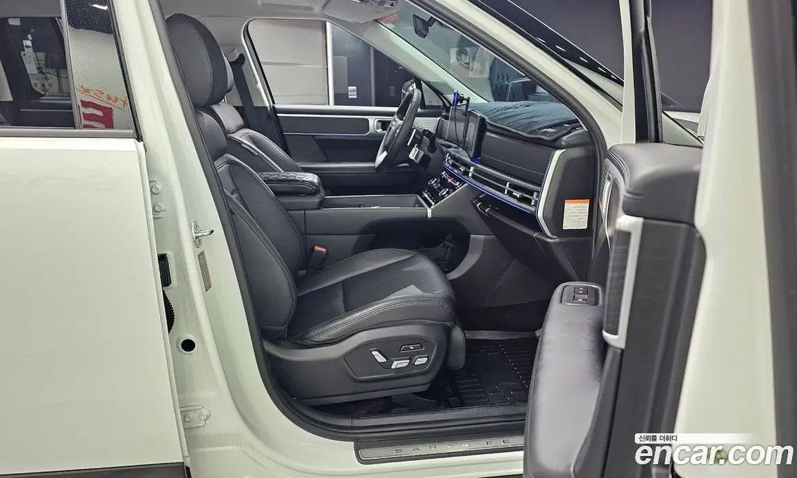Hyundai Santa Fe 2025 1.6 автомат (гидро), фото 16