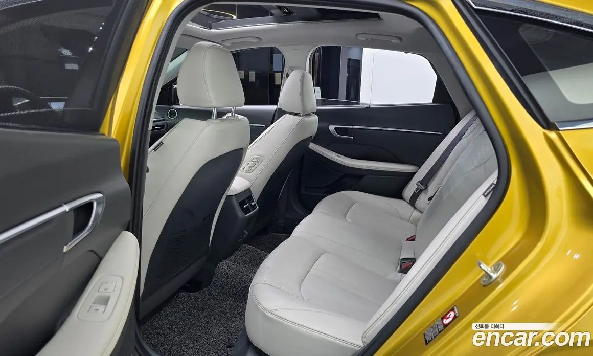 Hyundai Sonata 2019 2.0 автомат (гидро), фото 16