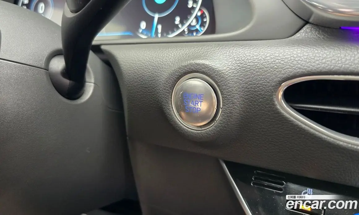 Hyundai Sonata 2019 2.0 автомат (гидро), фото 33