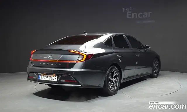 Hyundai Sonata 2022 2.0 автомат (гидро), миниатюра 2