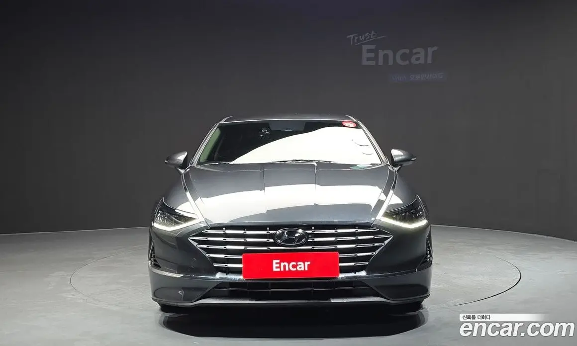 Hyundai Sonata 2022 2.0 автомат (гидро), фото 3