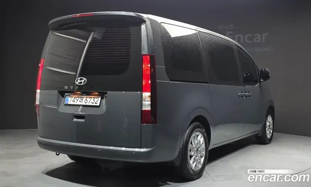 Hyundai Staria 2026 1.6 автомат (гидро), миниатюра 2