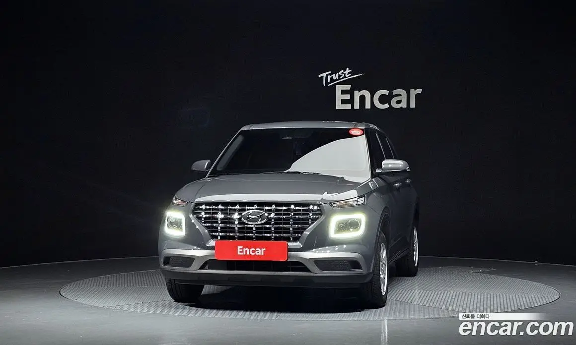 Hyundai Venue 2025 1.6 автомат (гидро), фото 3