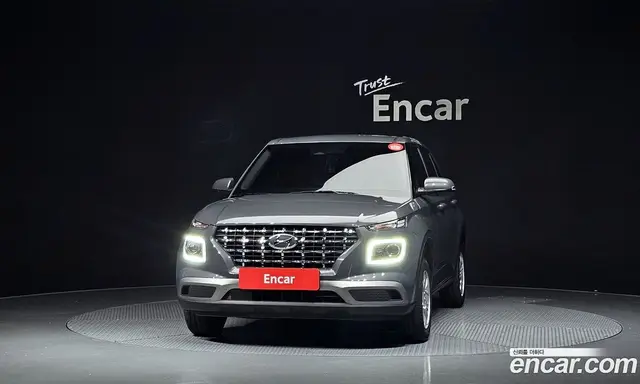 Hyundai Venue 2025 1.6 автомат (гидро), миниатюра 3