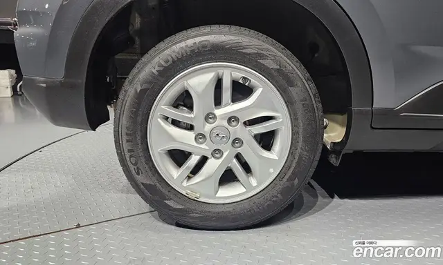 Hyundai Venue 2025 1.6 автомат (гидро), миниатюра 5
