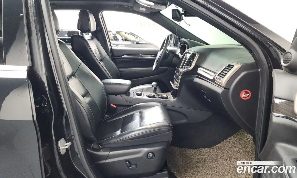 Jeep Cherokee 2015 3.0 автомат (гидро), фото 11