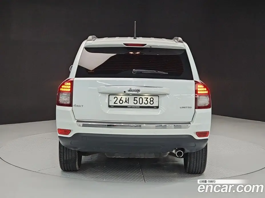 Jeep Compass 2014 2.4 автомат (гидро), фото 3