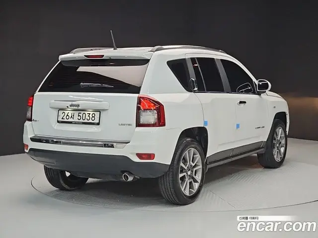 Jeep Compass 2014 2.4 автомат (гидро), миниатюра 4