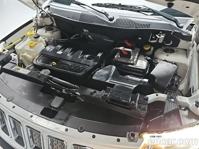 Jeep Compass 2014 2.4 автомат (гидро), миниатюра 5