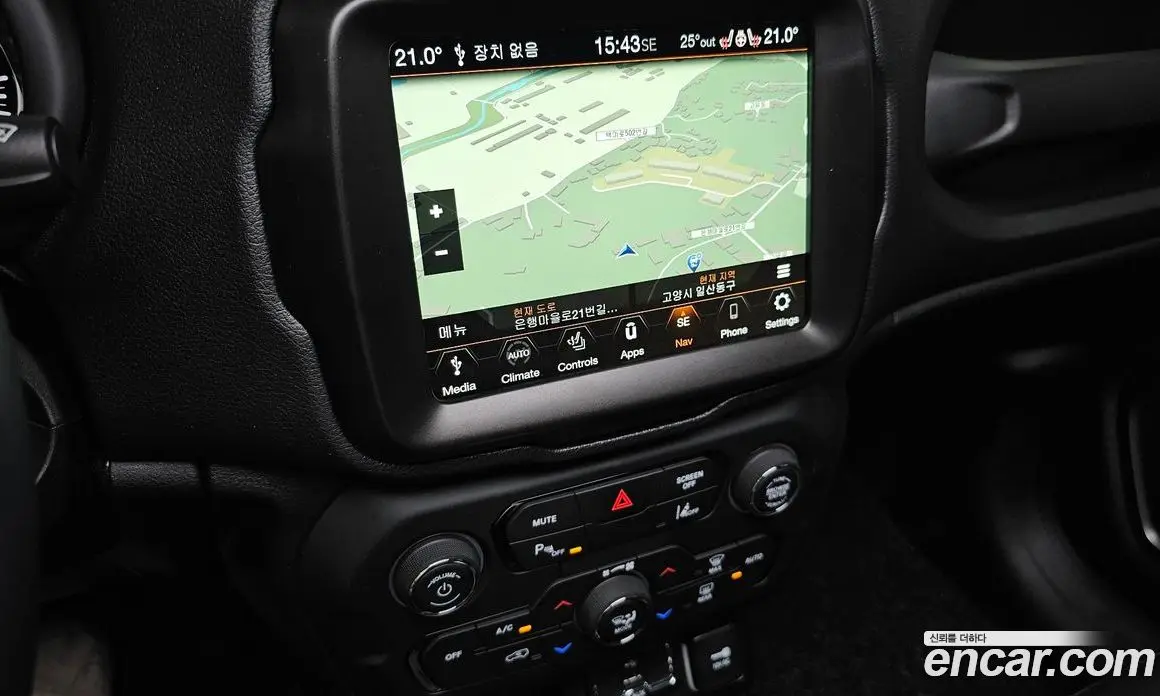 Jeep Renegade 2023 1.3 автомат (гидро), фото 19