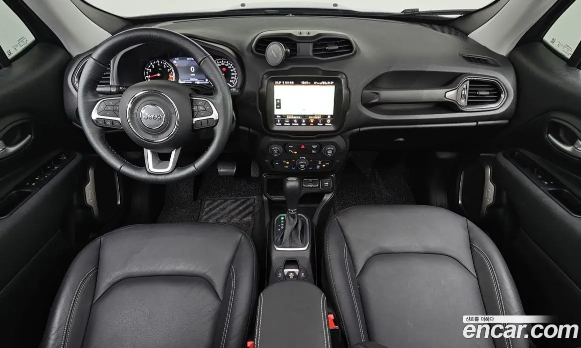 Jeep Renegade 2023 1.3 автомат (гидро), фото 9