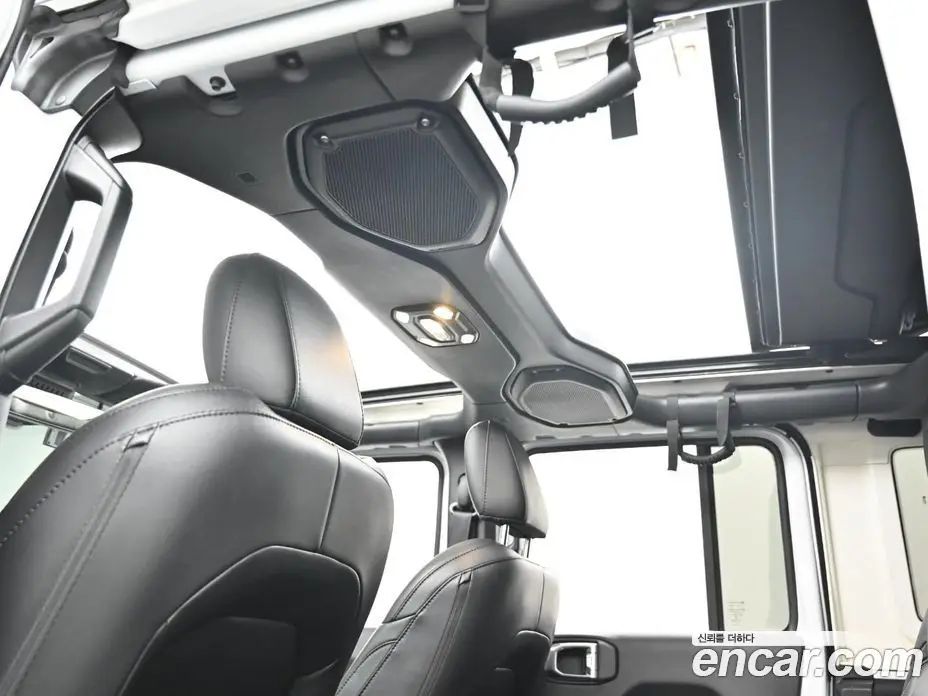 Jeep Wrangler 2022 2.0 автомат (гидро), фото 18