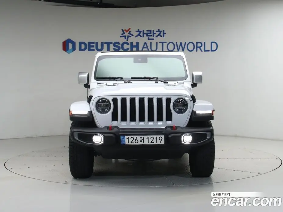 Jeep Wrangler 2022 2.0 автомат (гидро), фото 3