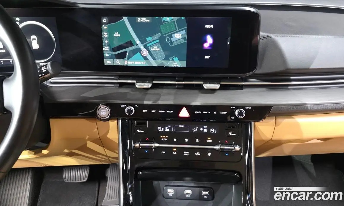 Kia Carnival 2021 2.2 автомат (гидро), фото 19
