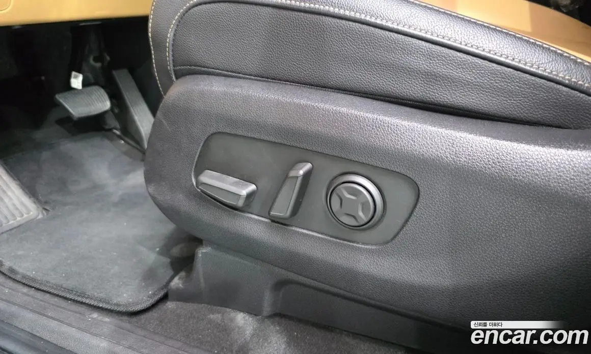 Kia Carnival 2021 2.2 автомат (гидро), фото 31