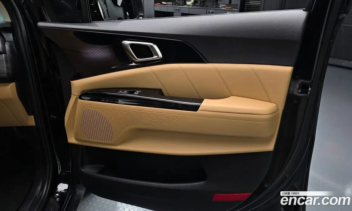 Kia Carnival 2022 2.2 автомат (гидро), фото 15