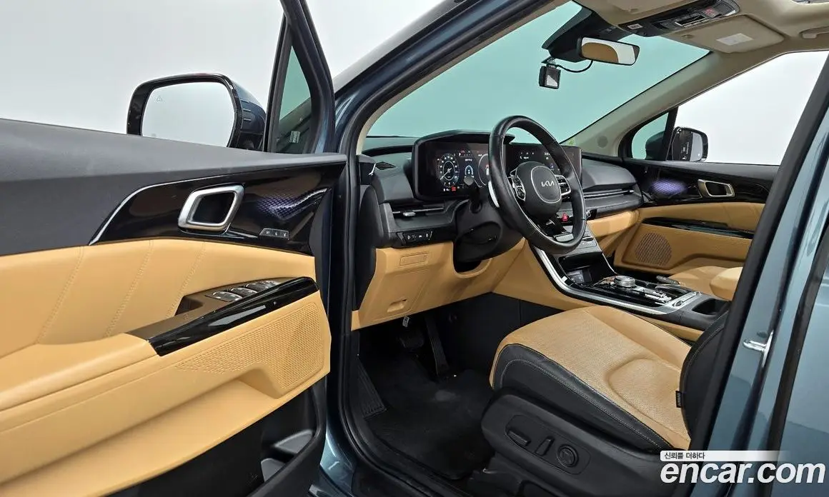 Kia Carnival 2023 2.2 автомат (гидро), фото 11