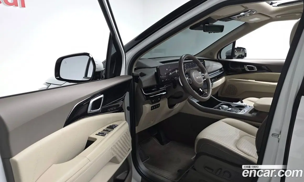 Kia Carnival 2024 3.5 автомат (гидро), фото 12