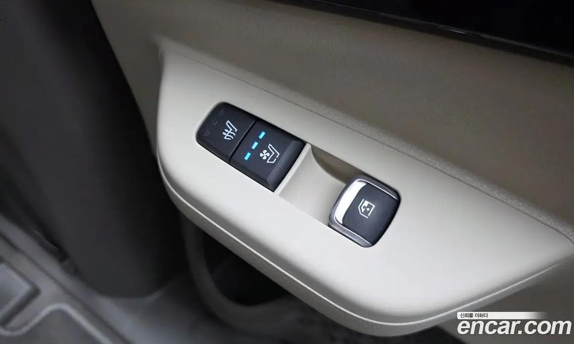 Kia Carnival 2024 3.5 автомат (гидро), фото 39