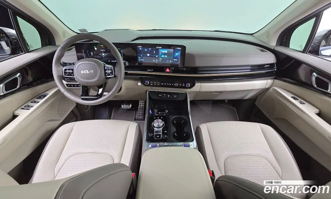 Kia Carnival 2024 1.6 автомат (гидро), фото 9