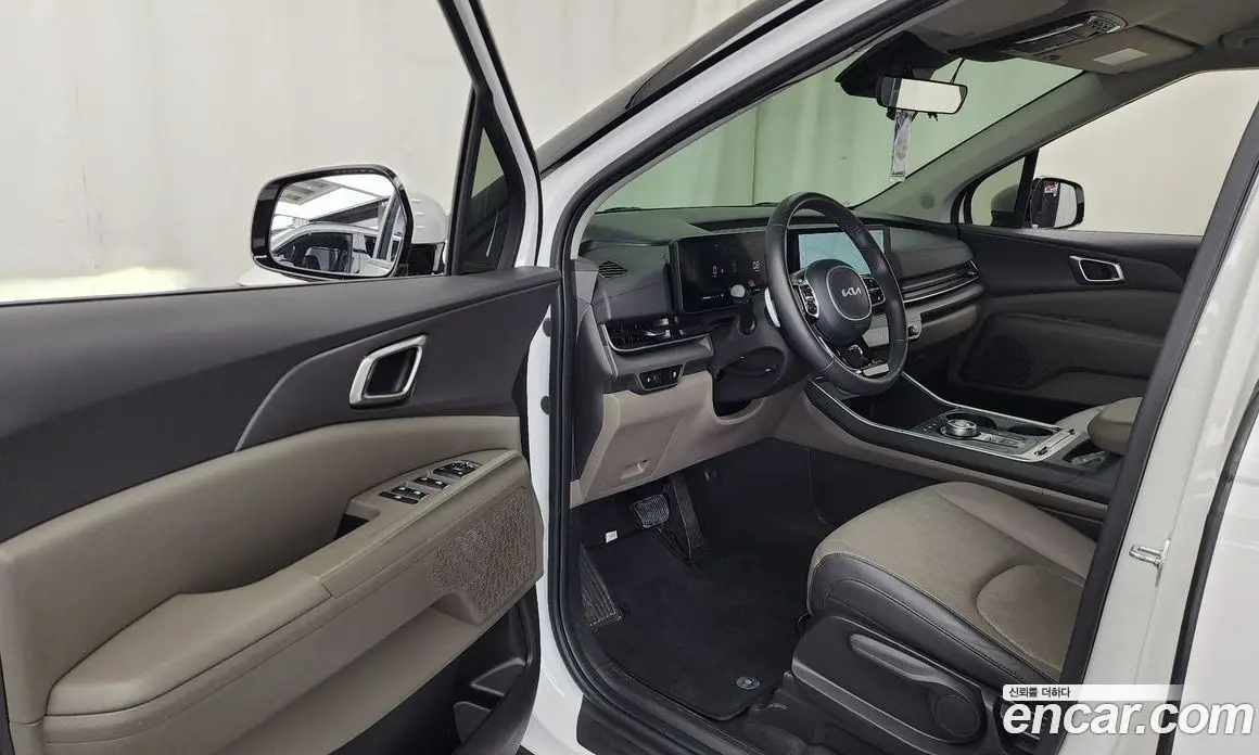 Kia Carnival 2024 2.2 автомат (гидро), фото 13