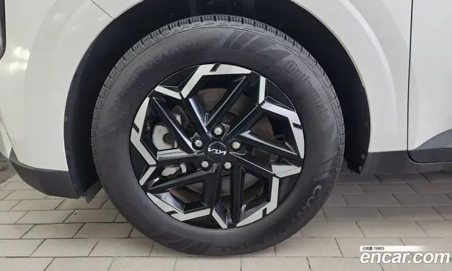 Kia Carnival 2024 2.2 автомат (гидро), миниатюра 5