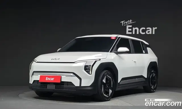Kia EV3 2025 0.2 автомат (гидро), миниатюра 1
