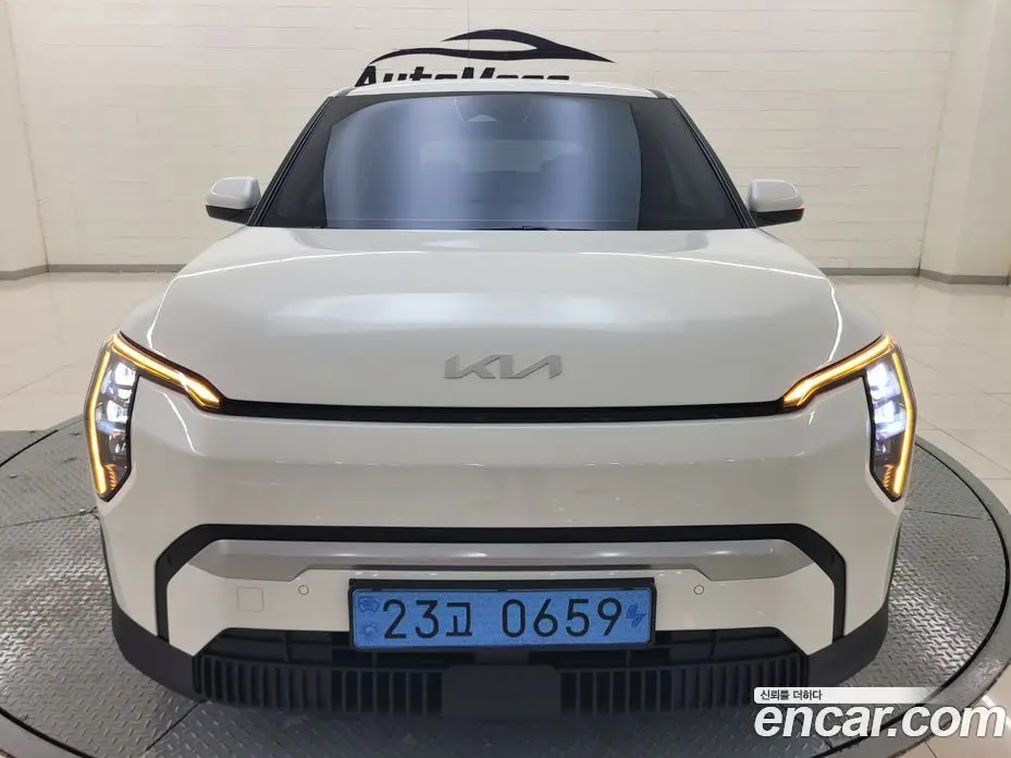 Kia EV3 2026 0.1 автомат (гидро), фото 3