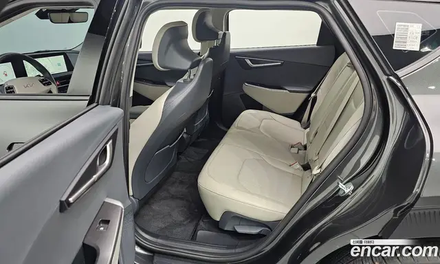 Kia EV6 2022 0.1 автомат (гидро), миниатюра 12