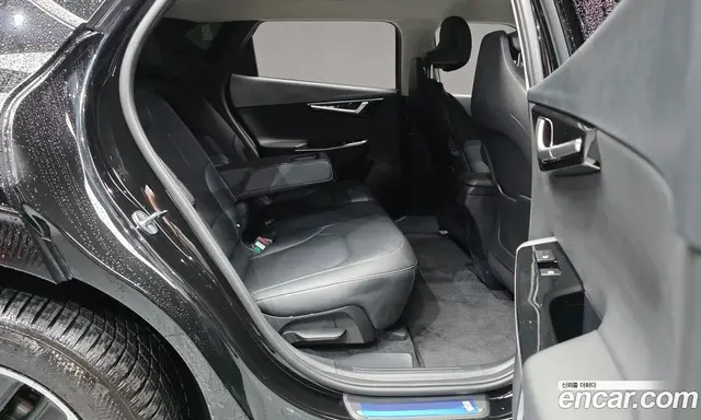 Kia EV6 2023 0.1 автомат (гидро), миниатюра 12