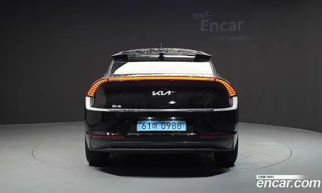Kia EV6 2023 0.1 автомат (гидро), миниатюра 4