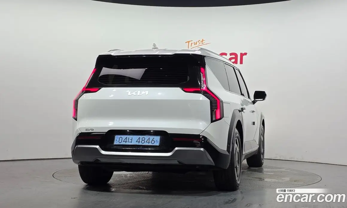 Kia EV9 2023 0.2 автомат (гидро), фото 4