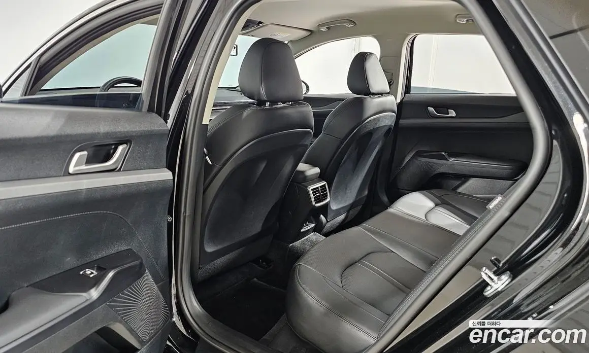 Kia K5 (Optima) 2025 2.0 автомат (гидро), фото 18