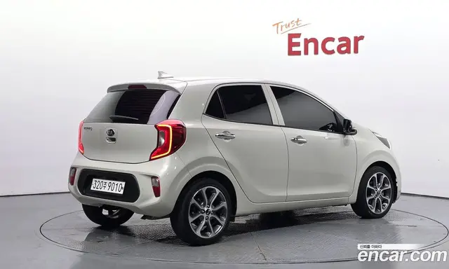 Kia Morning 2019 1.0 автомат (гидро), миниатюра 2