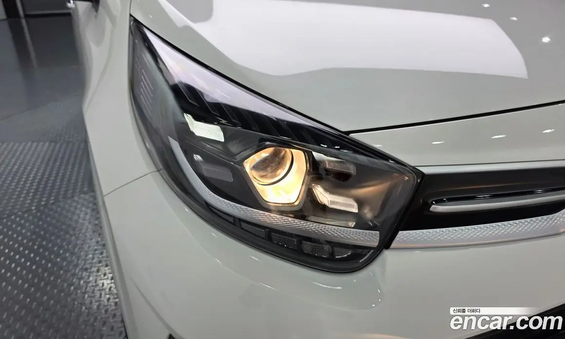 Kia Morning 2022 1.0 автомат (гидро), фото 8