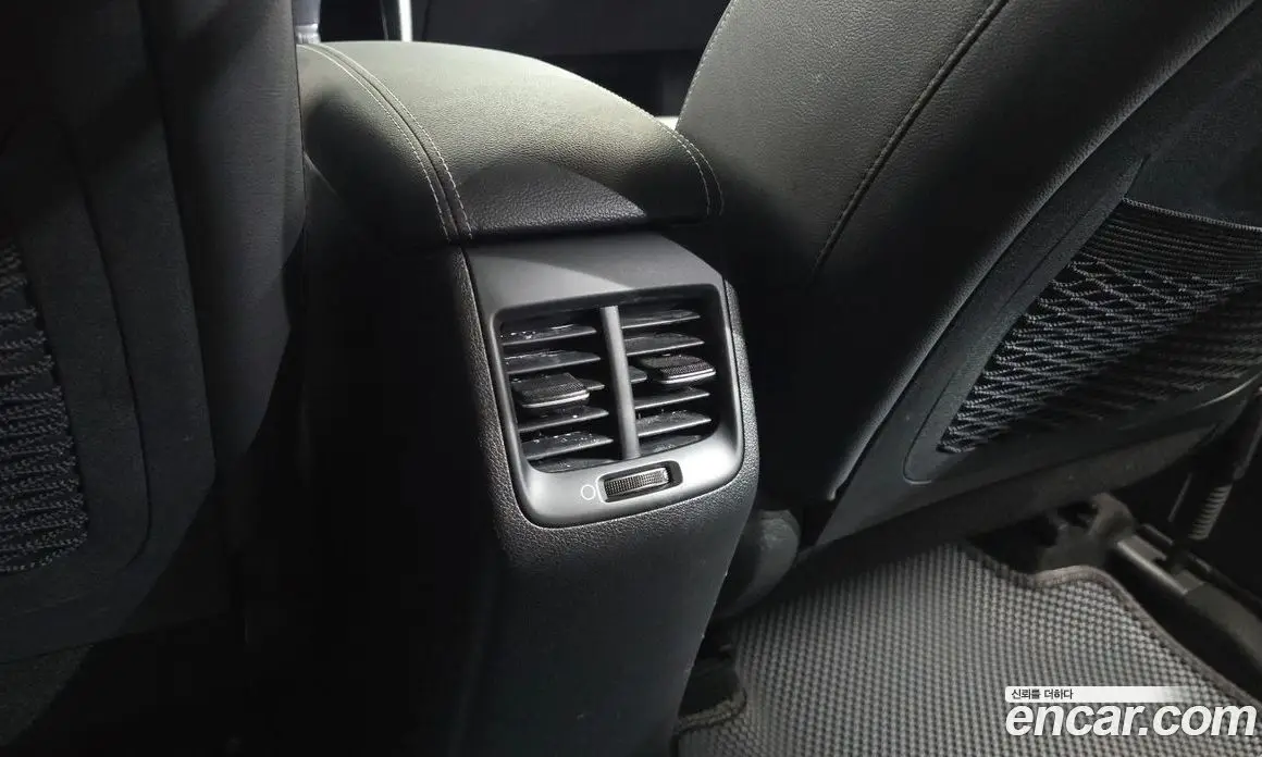 Kia Niro 2020 1.6 автомат (гидро), фото 30