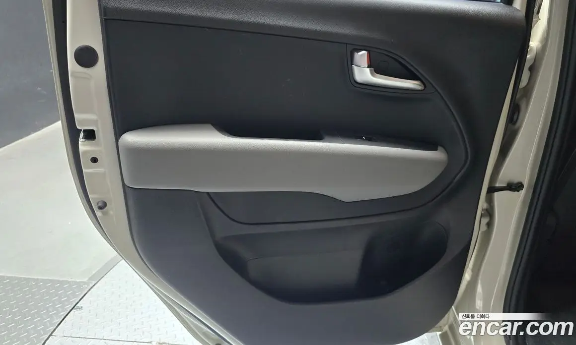 Kia Ray 2020 1.0 автомат (гидро), фото 15