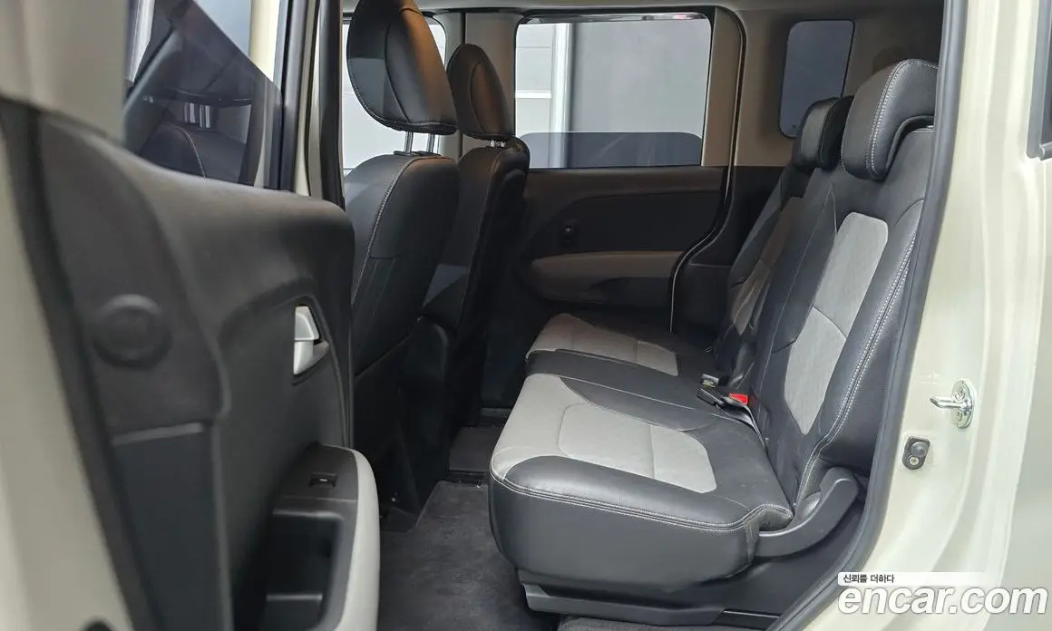 Kia Ray 2020 1.0 автомат (гидро), фото 18