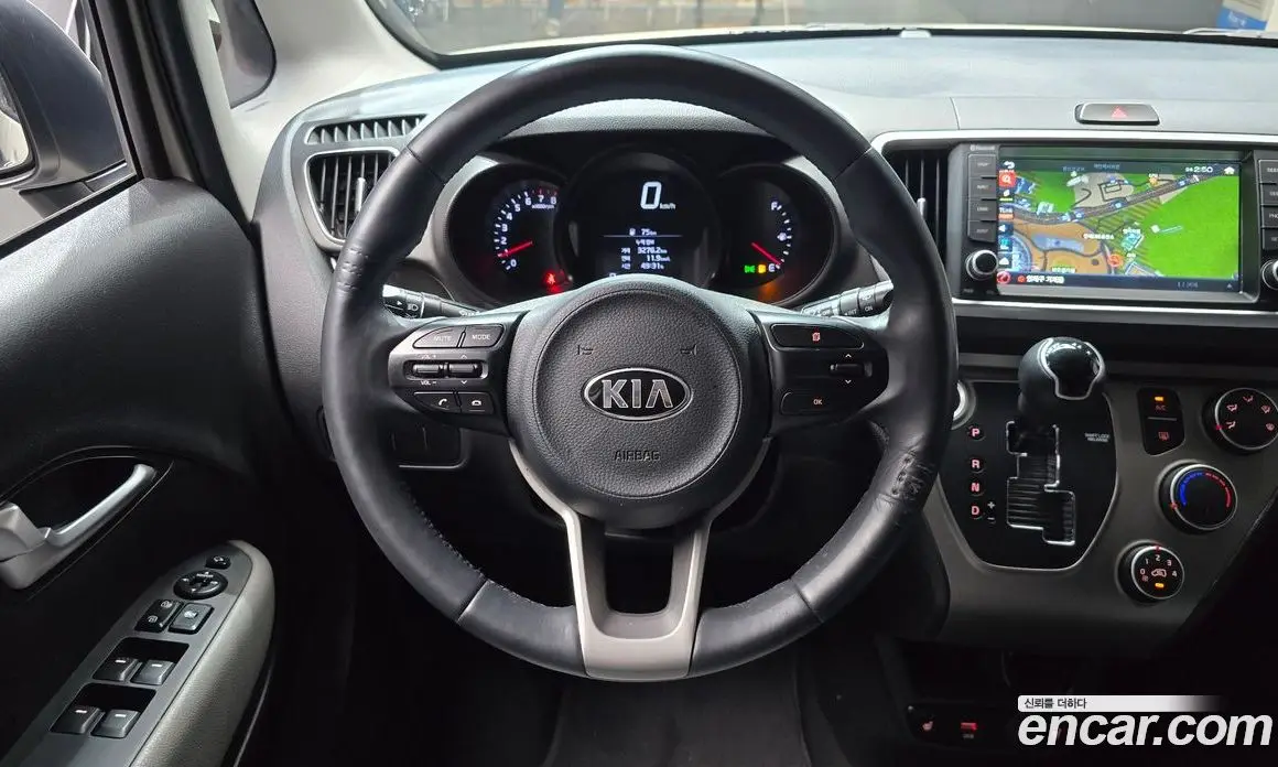 Kia Ray 2020 1.0 автомат (гидро), фото 19