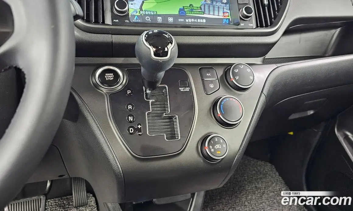 Kia Ray 2022 1.0 автомат (гидро), фото 12