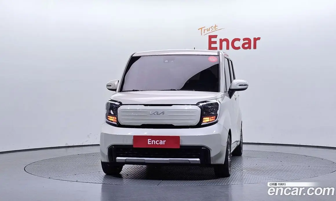 Kia Ray 2022 1.0 автомат (гидро), фото 3