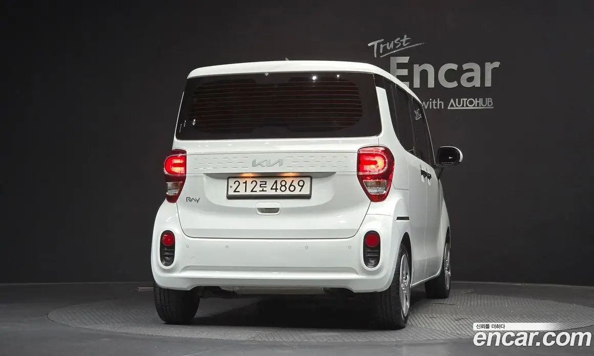 Kia Ray 2022 1.0 автомат (гидро), фото 3