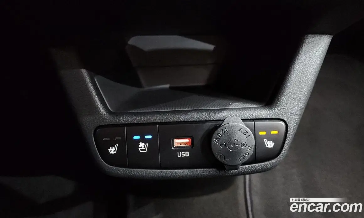 Kia Ray 2022 1.0 автомат (гидро), фото 18