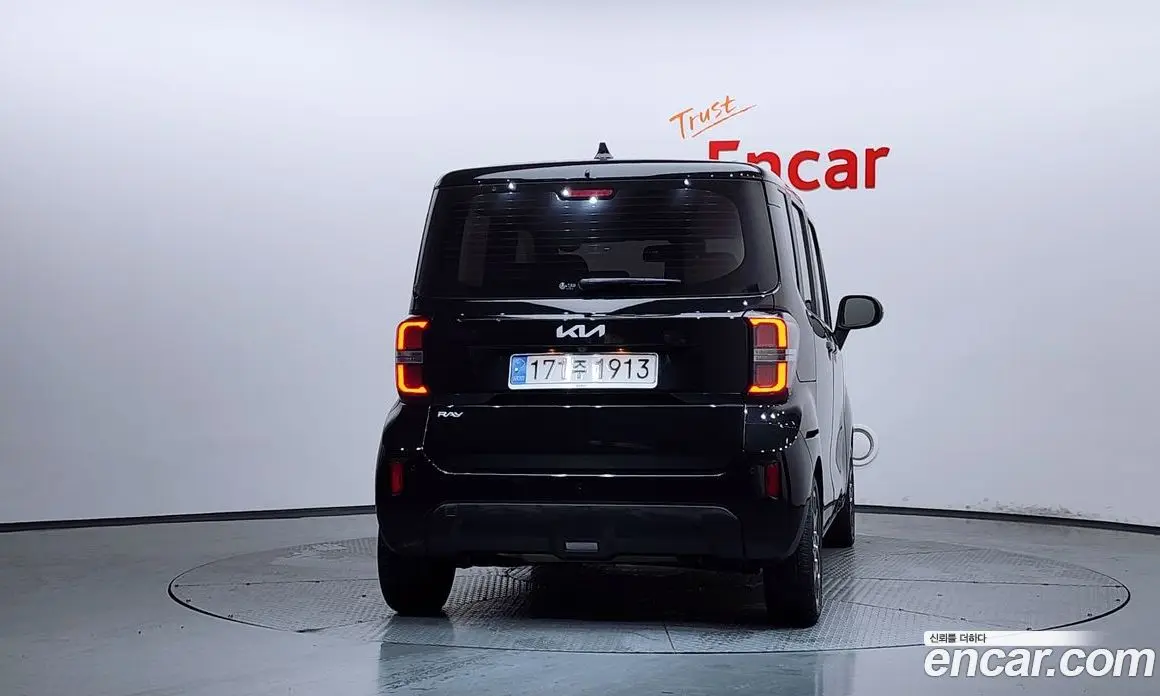 Kia Ray 2022 1.0 автомат (гидро), фото 4