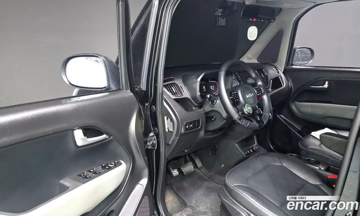 Kia Ray 2023 1.0 автомат (гидро), фото 13