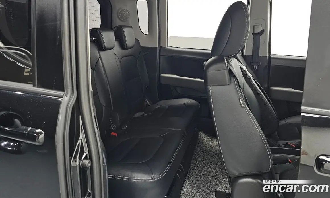 Kia Ray 2024 1.0 автомат (гидро), фото 18