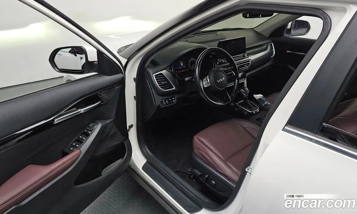 Kia Seltos 2021 1.6 автомат (гидро), фото 13
