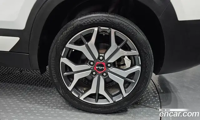 Kia Seltos 2021 1.6 автомат (гидро), миниатюра 7