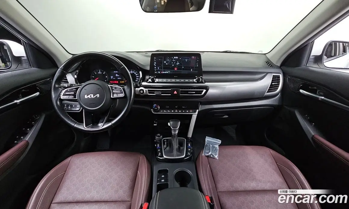 Kia Seltos 2021 1.6 автомат (гидро), фото 10