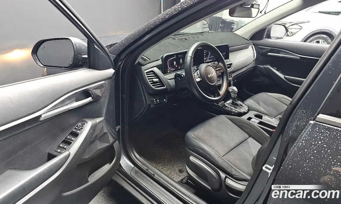 Kia Seltos 2022 1.6 автомат (гидро), фото 13